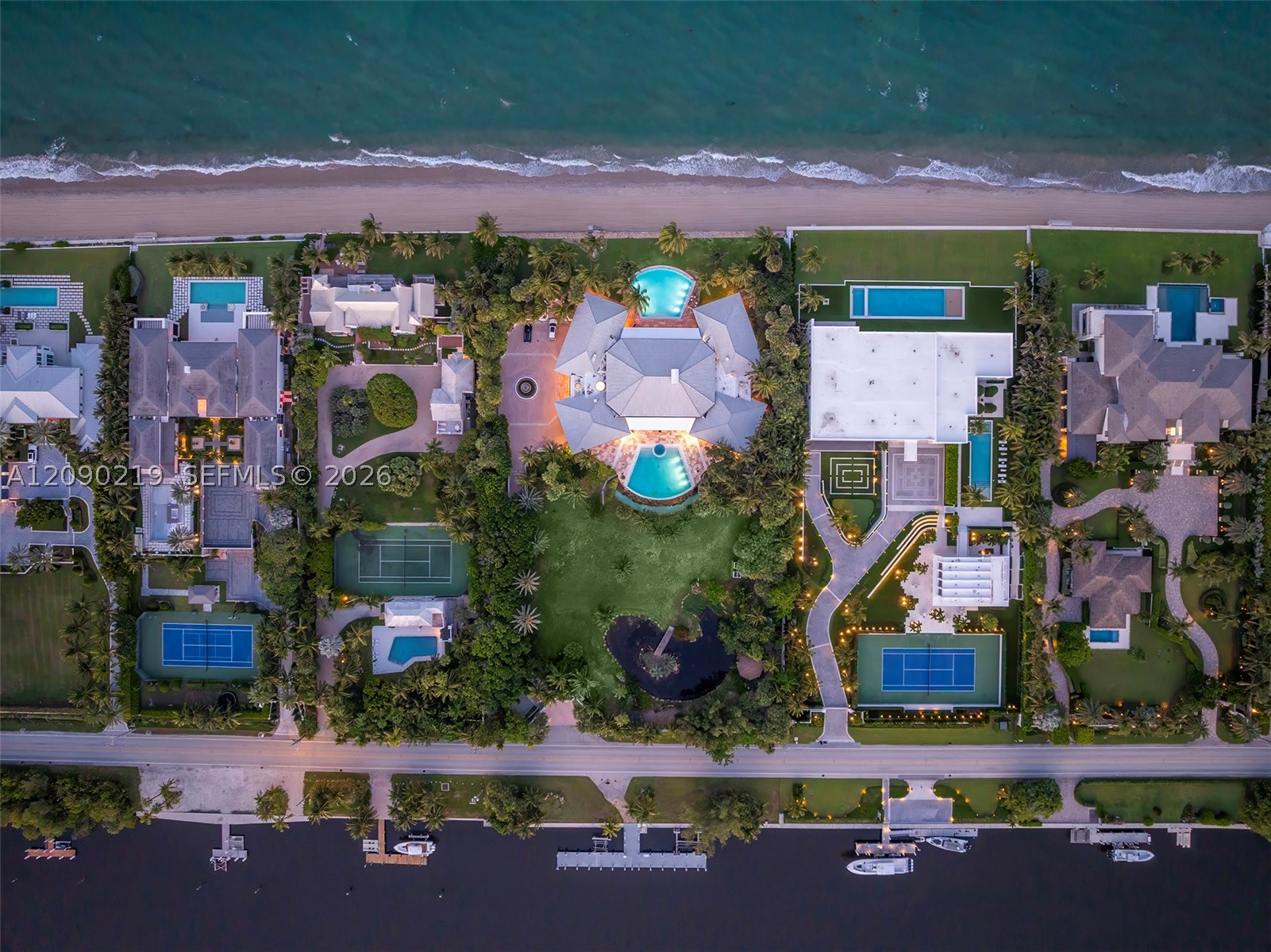 960 S Ocean Blvd, Manalapan FL 33462