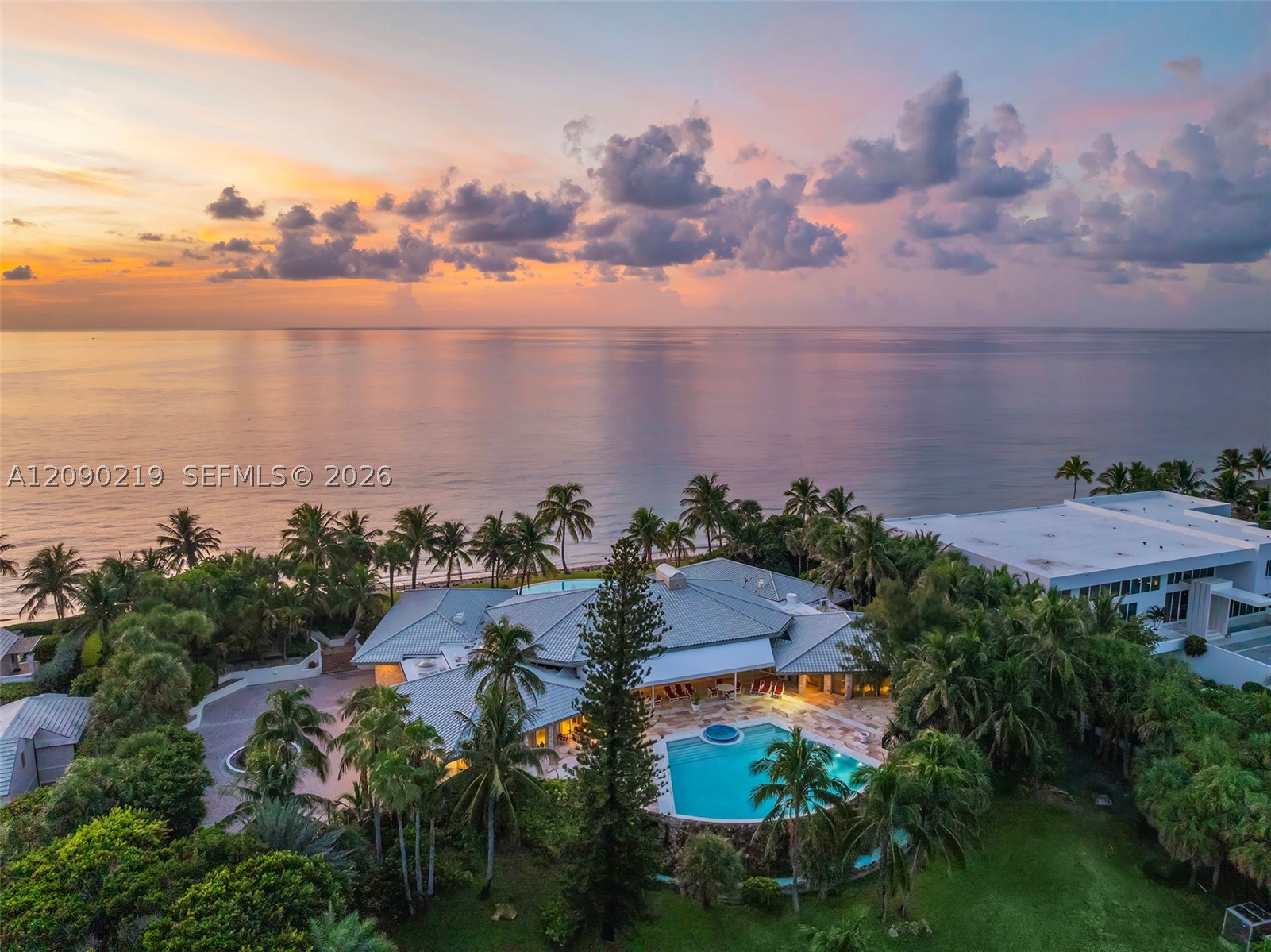 960 S Ocean Blvd, Manalapan FL 33462