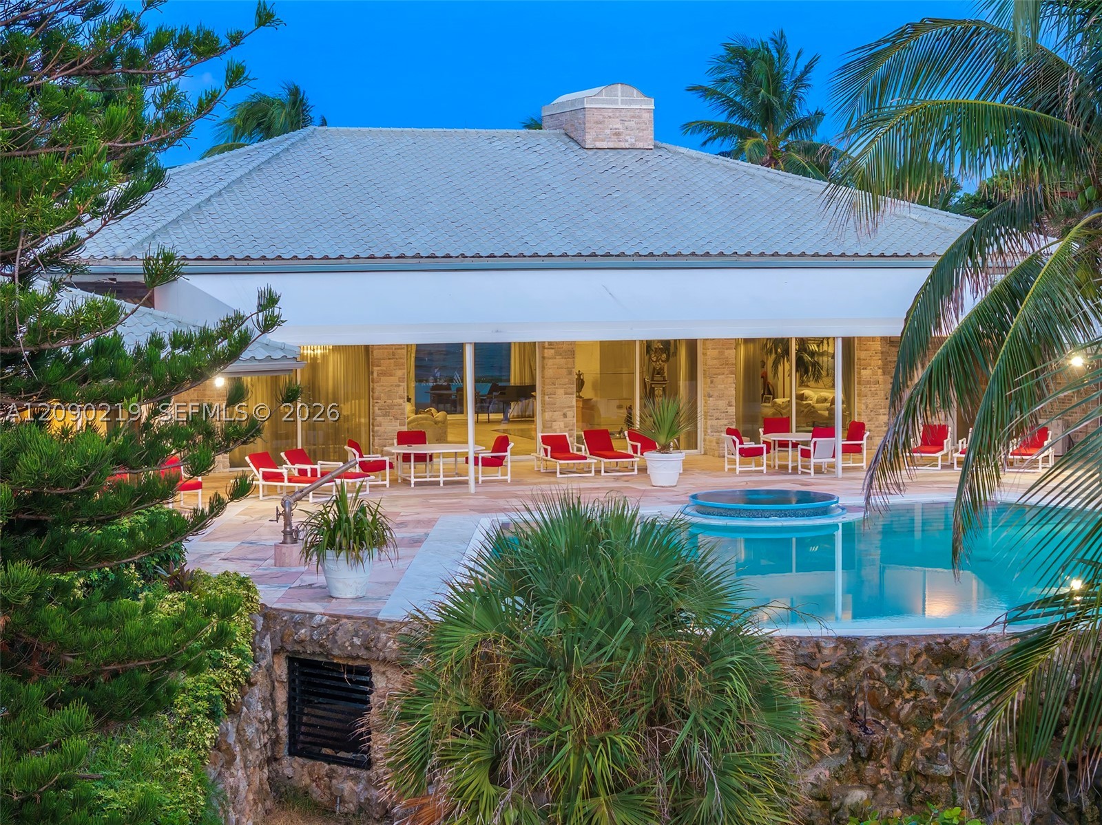 960 S Ocean Blvd, Manalapan FL 33462