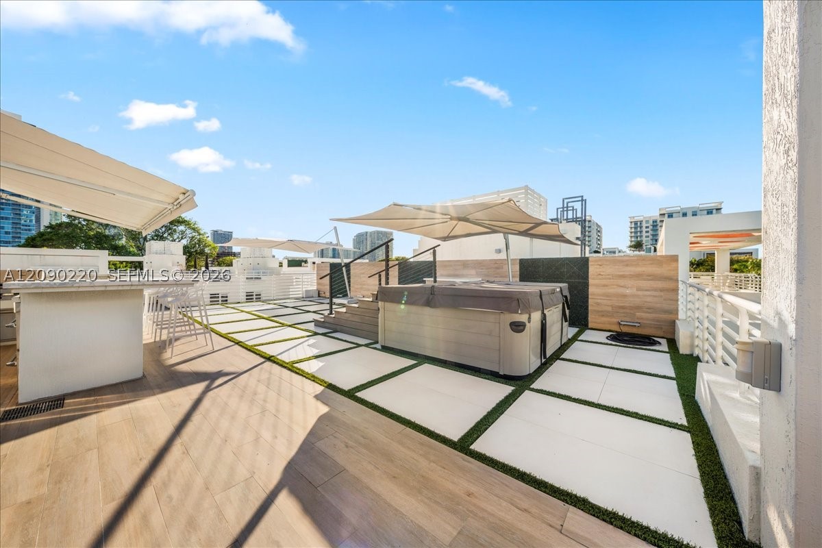 455 NE 39th St #306, Miami FL 33137