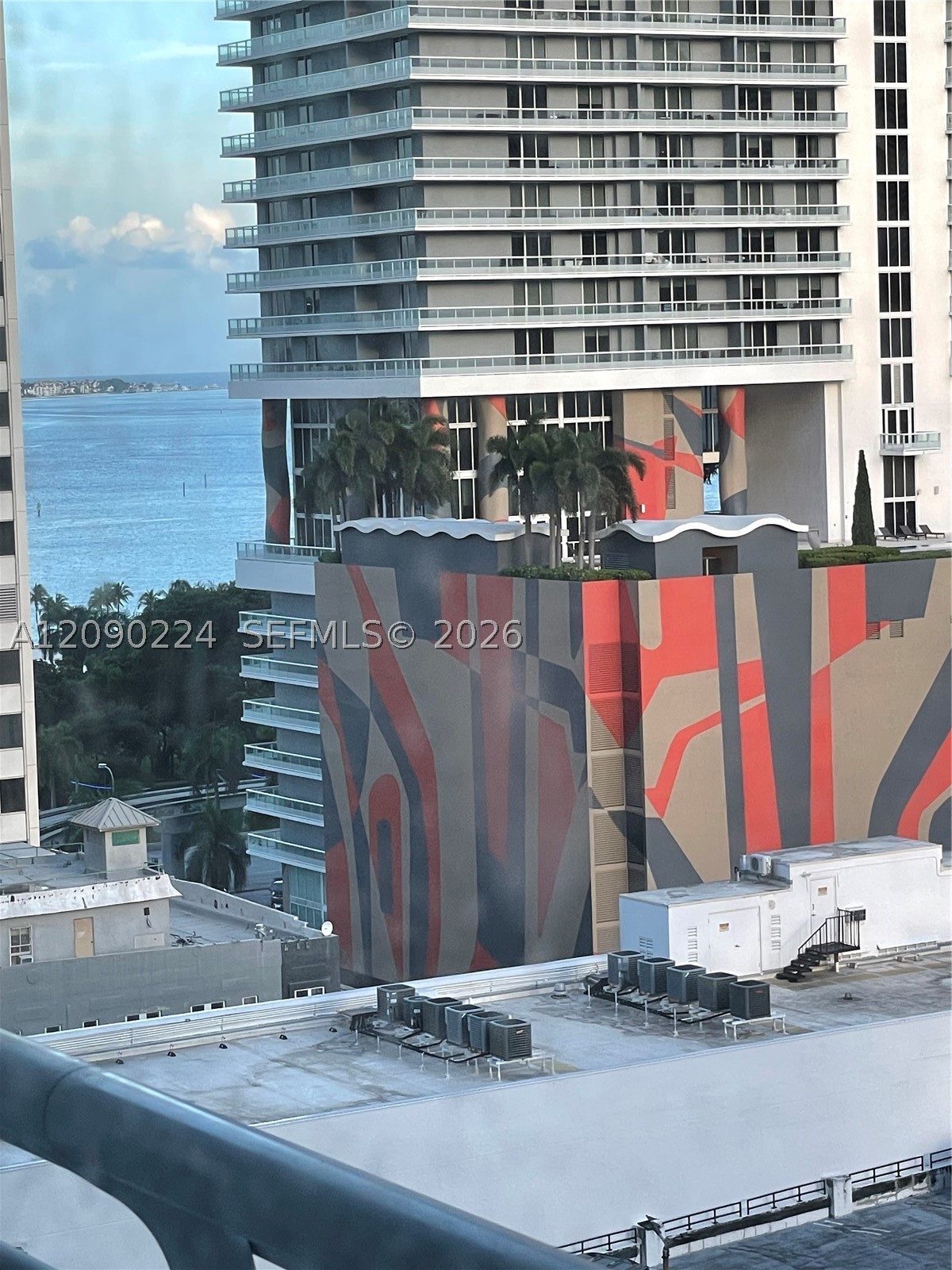 133 NE 2nd Ave #1406, Miami FL 33132