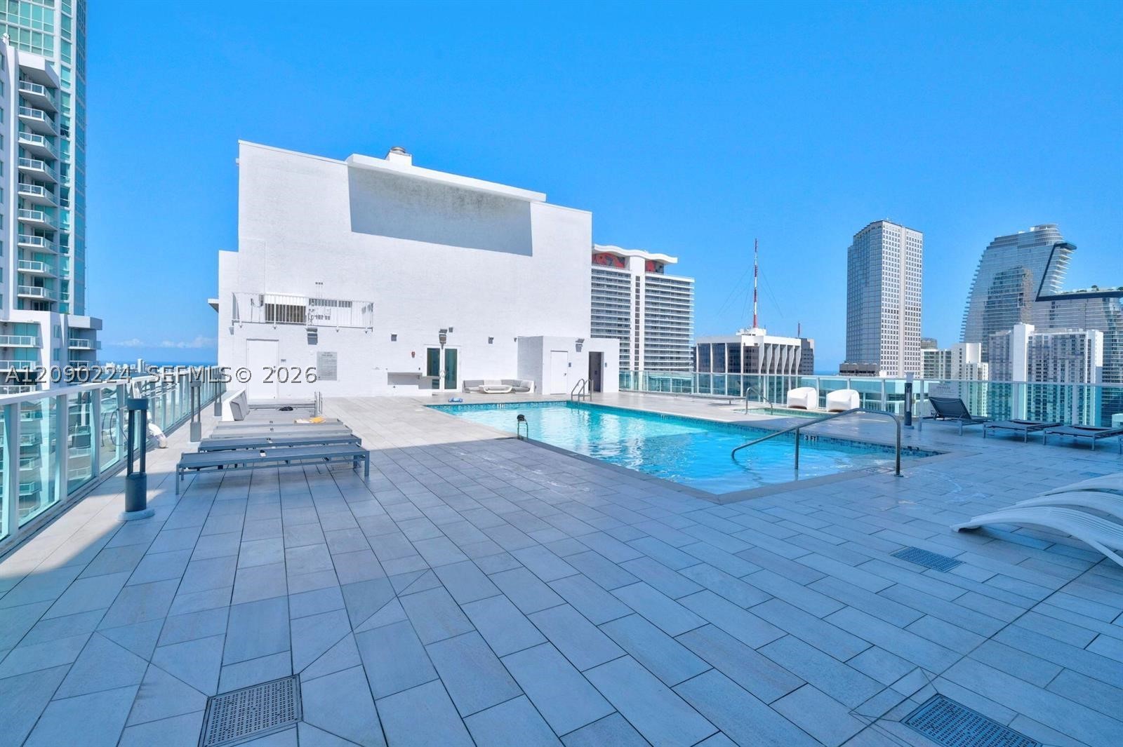 133 NE 2nd Ave #1406, Miami FL 33132