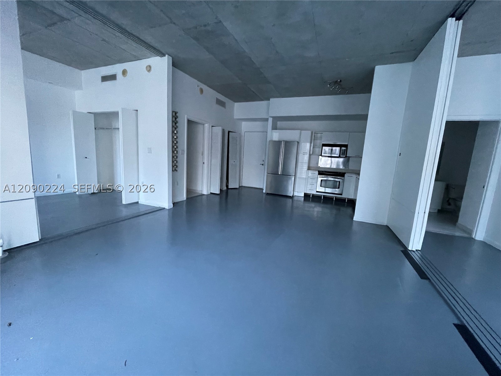 133 NE 2nd Ave #1406, Miami FL 33132
