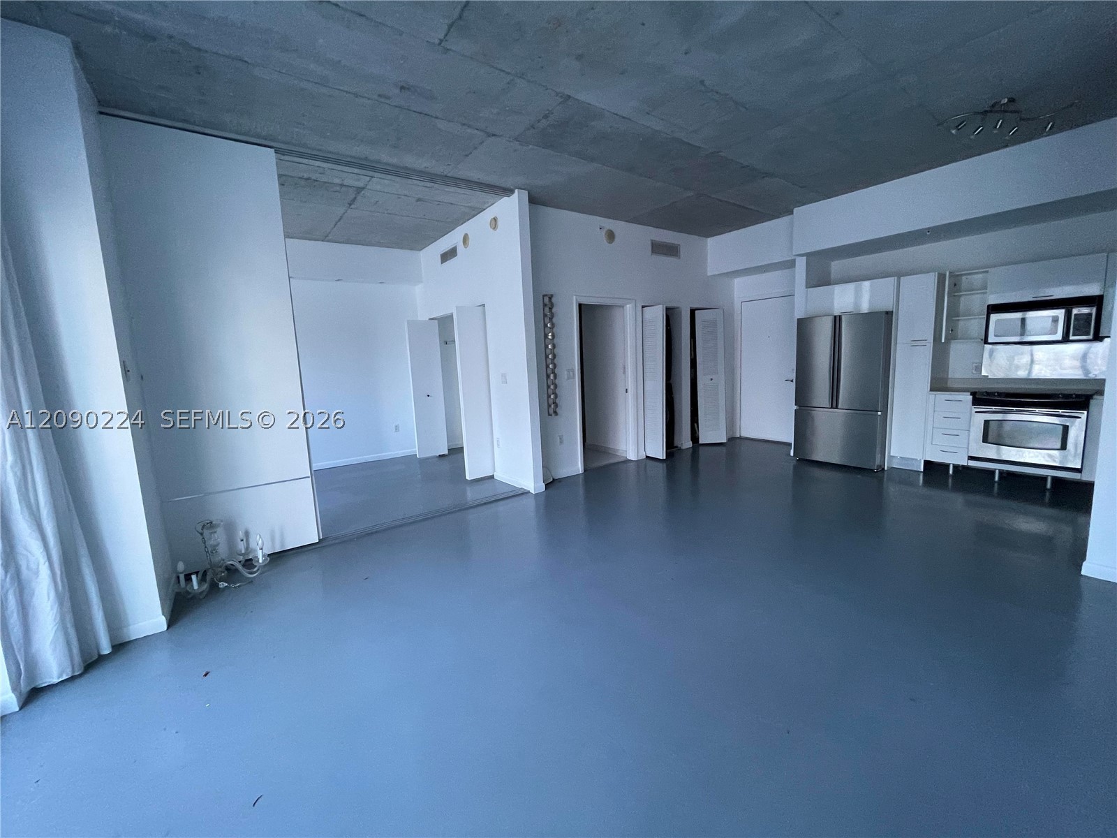 133 NE 2nd Ave #1406, Miami FL 33132