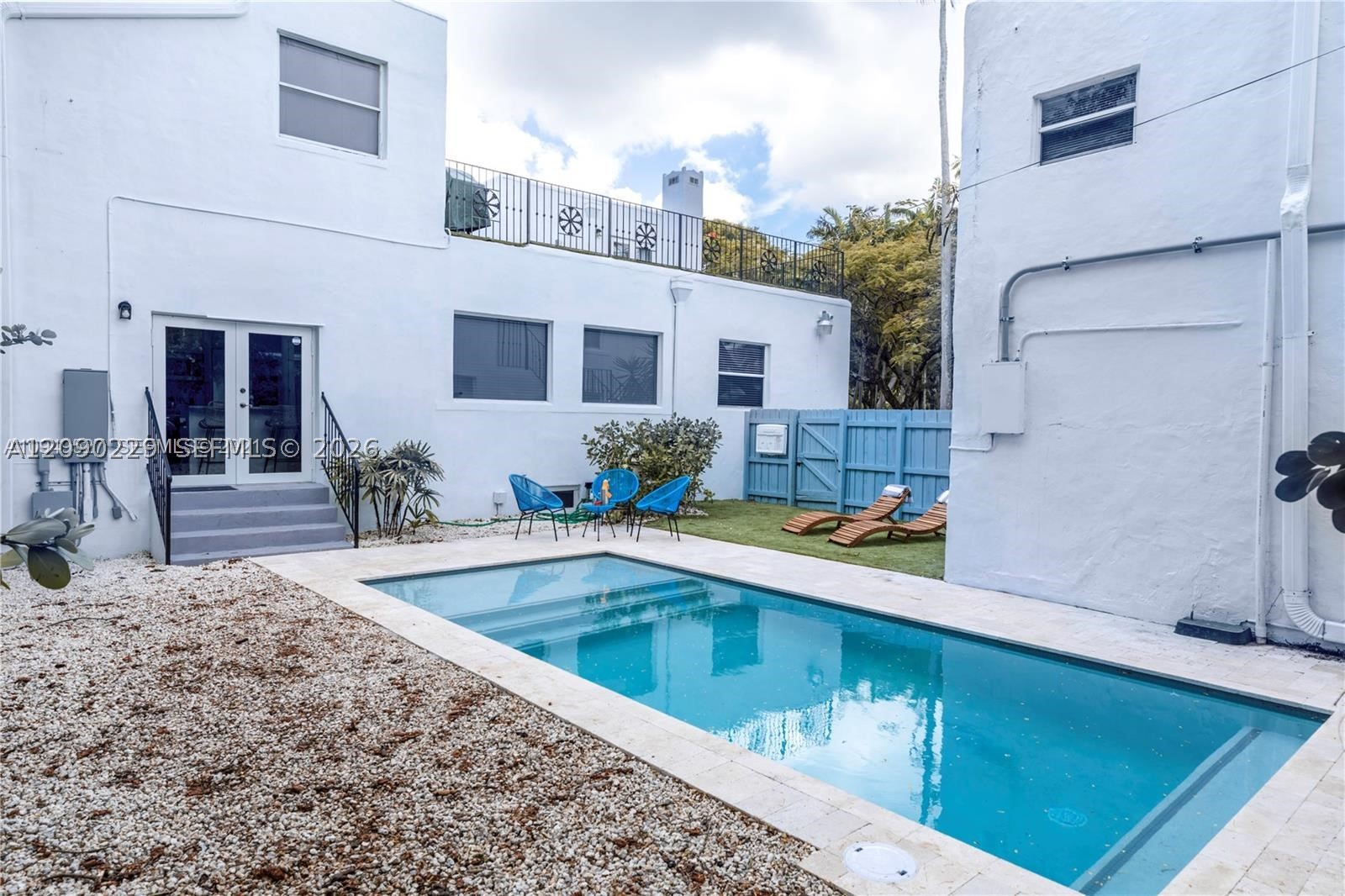 137 NE 47th St, Miami FL 33137