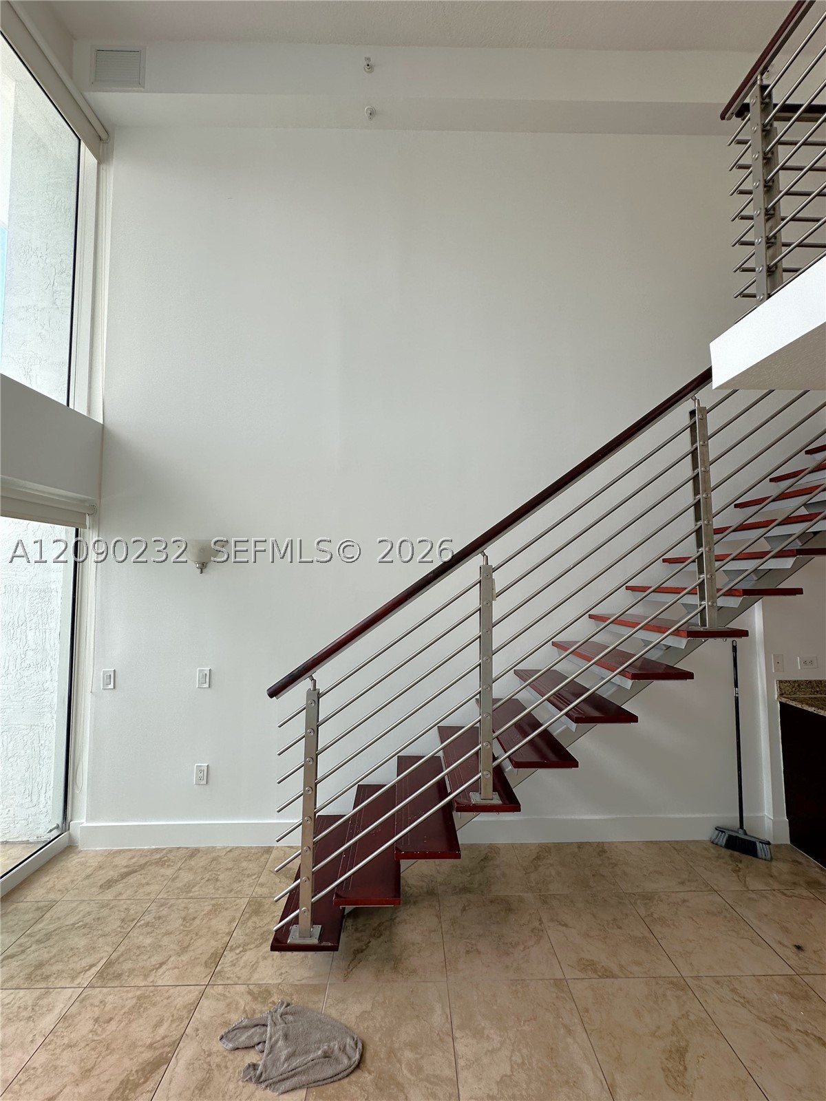 41 SE 5th St #1803, Miami FL 33131