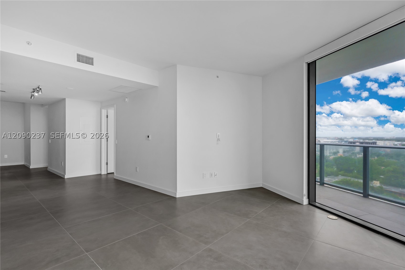 501 NE 31st St #901, Miami FL 33137