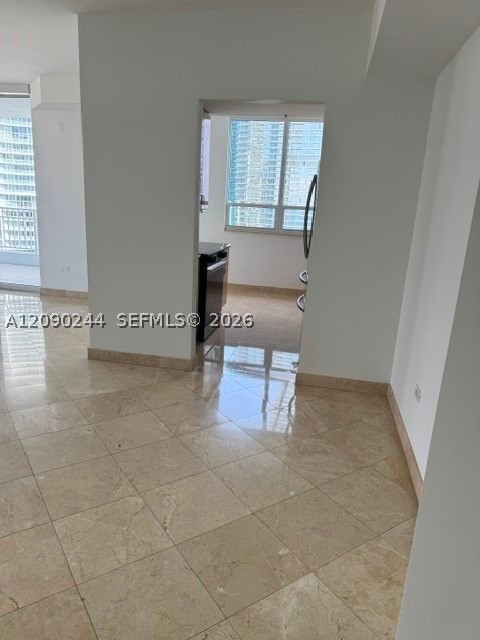 801 Brickell Key Blvd #2502, Miami FL 33131