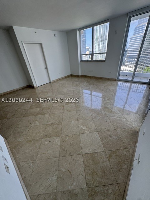 801 Brickell Key Blvd #2502, Miami FL 33131