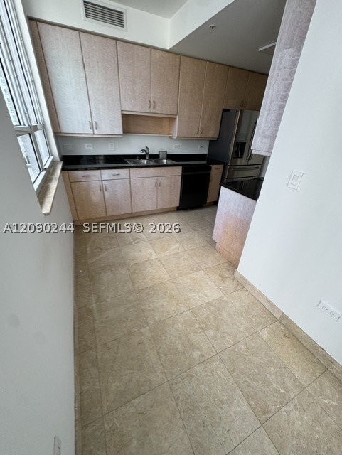 801 Brickell Key Blvd #2502, Miami FL 33131