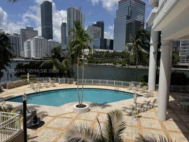 801 Brickell Key Blvd #2502, Miami FL 33131