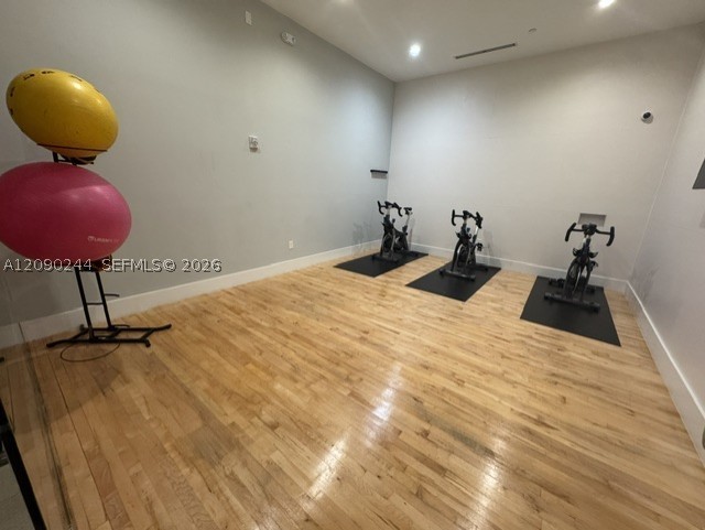 801 Brickell Key Blvd #2502, Miami FL 33131