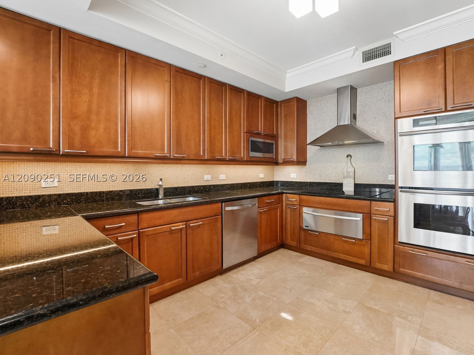 3201 NE 183rd St #2006, Aventura FL 33160