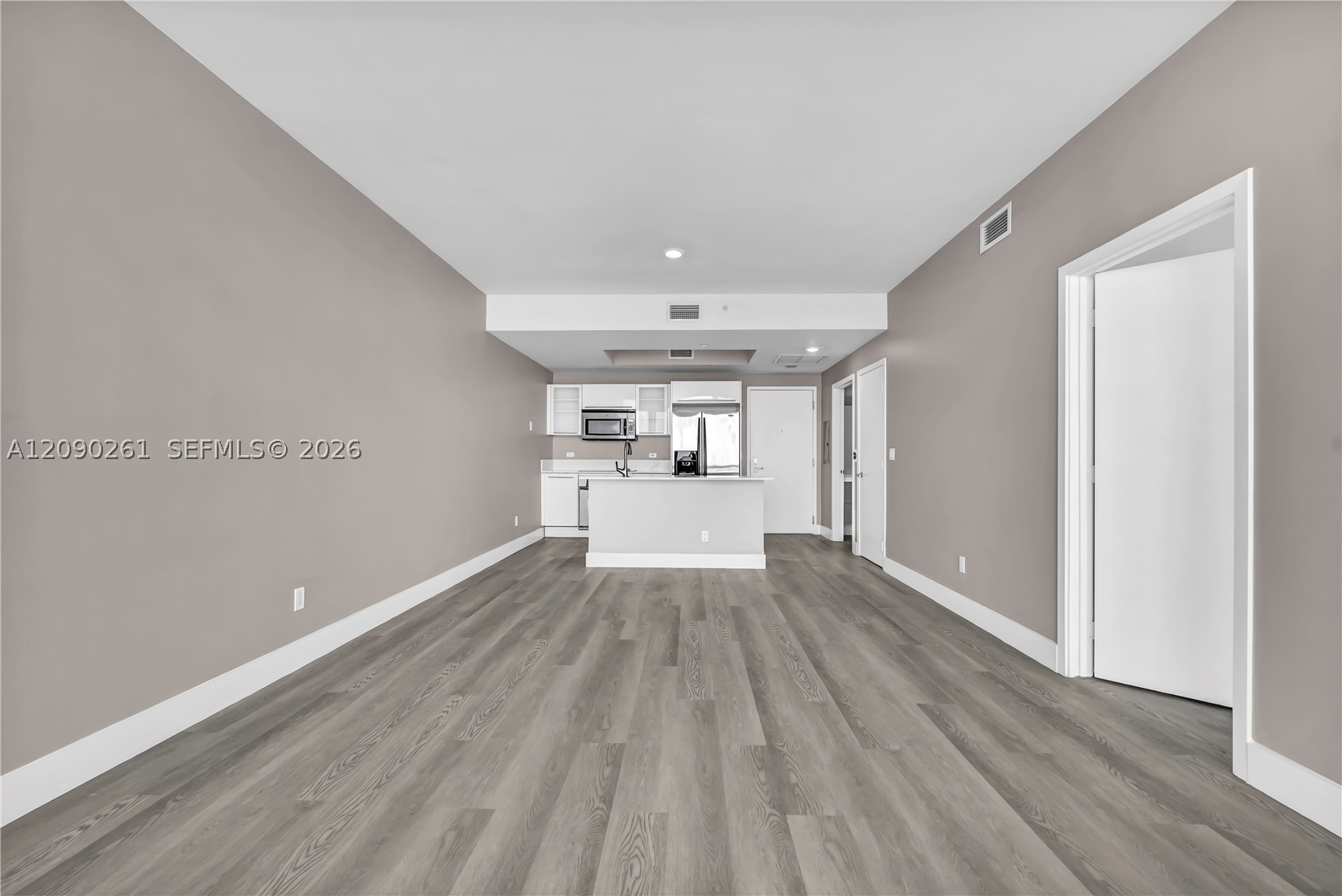 888 Biscayne Blvd #1710, Miami FL 33132