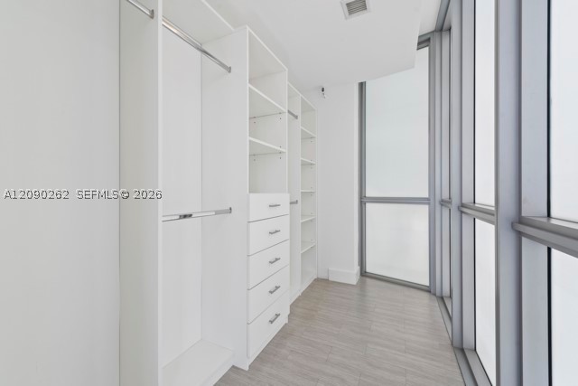 1100 Biscayne Blvd #5205, Miami FL 33132