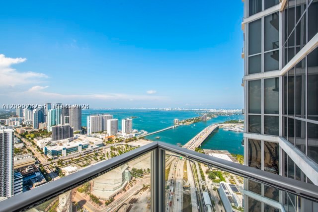 1100 Biscayne Blvd #5205, Miami FL 33132