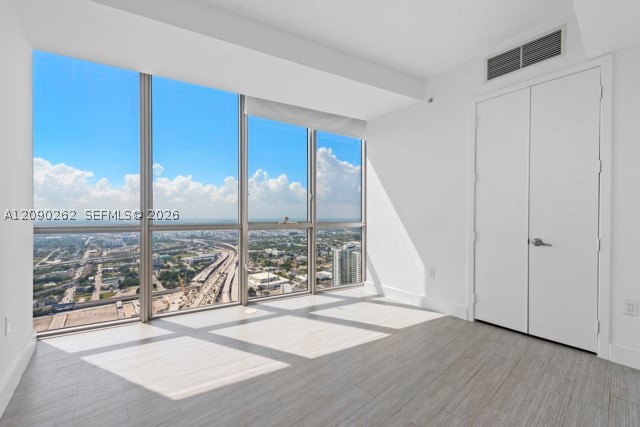 1100 Biscayne Blvd #5205, Miami FL 33132