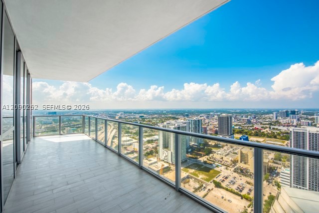 1100 Biscayne Blvd #5205, Miami FL 33132