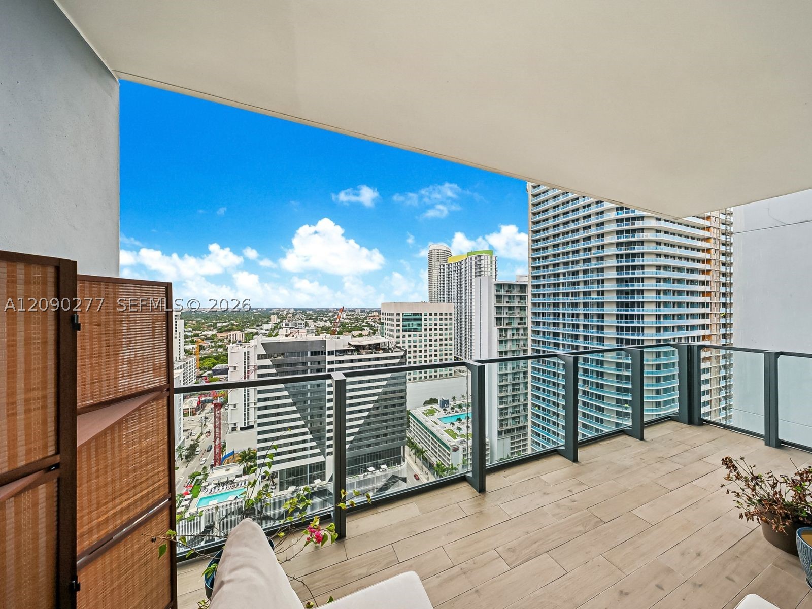 88 SW 7th St #2506, Miami FL 33130