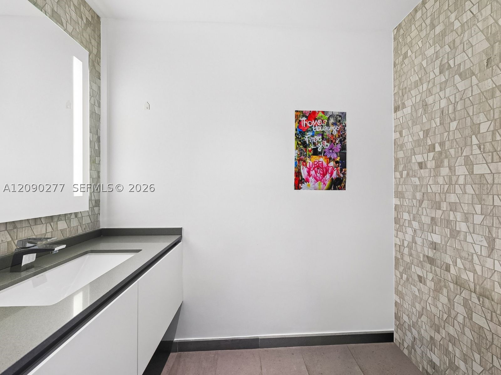 88 SW 7th St #2506, Miami FL 33130