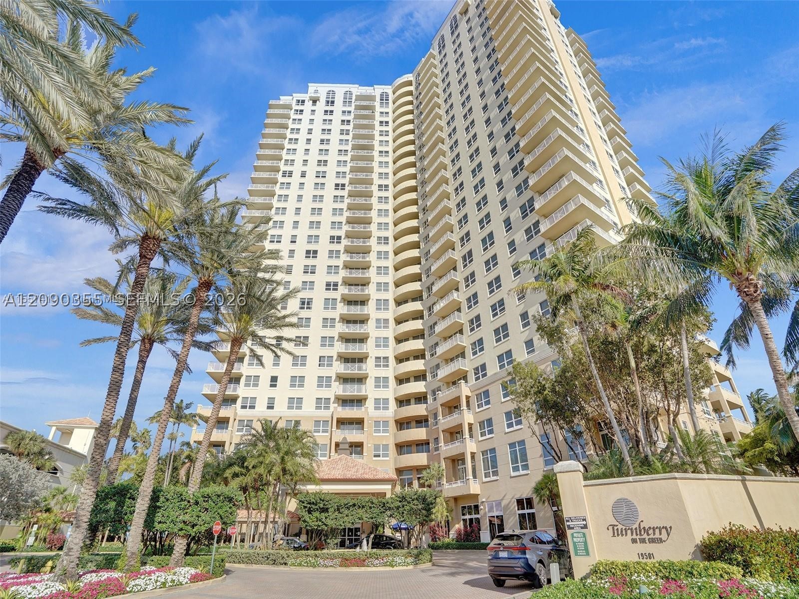 19501 W Country Club Dr #1006, Aventura FL 33180
