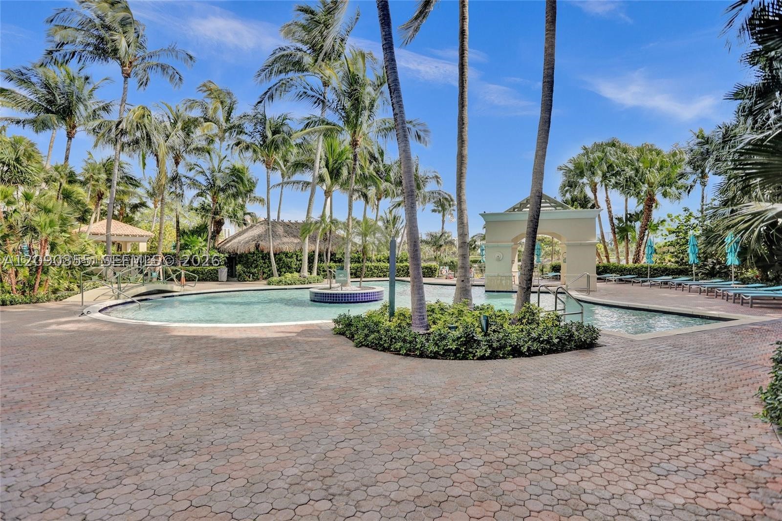 19501 W Country Club Dr #1006, Aventura FL 33180
