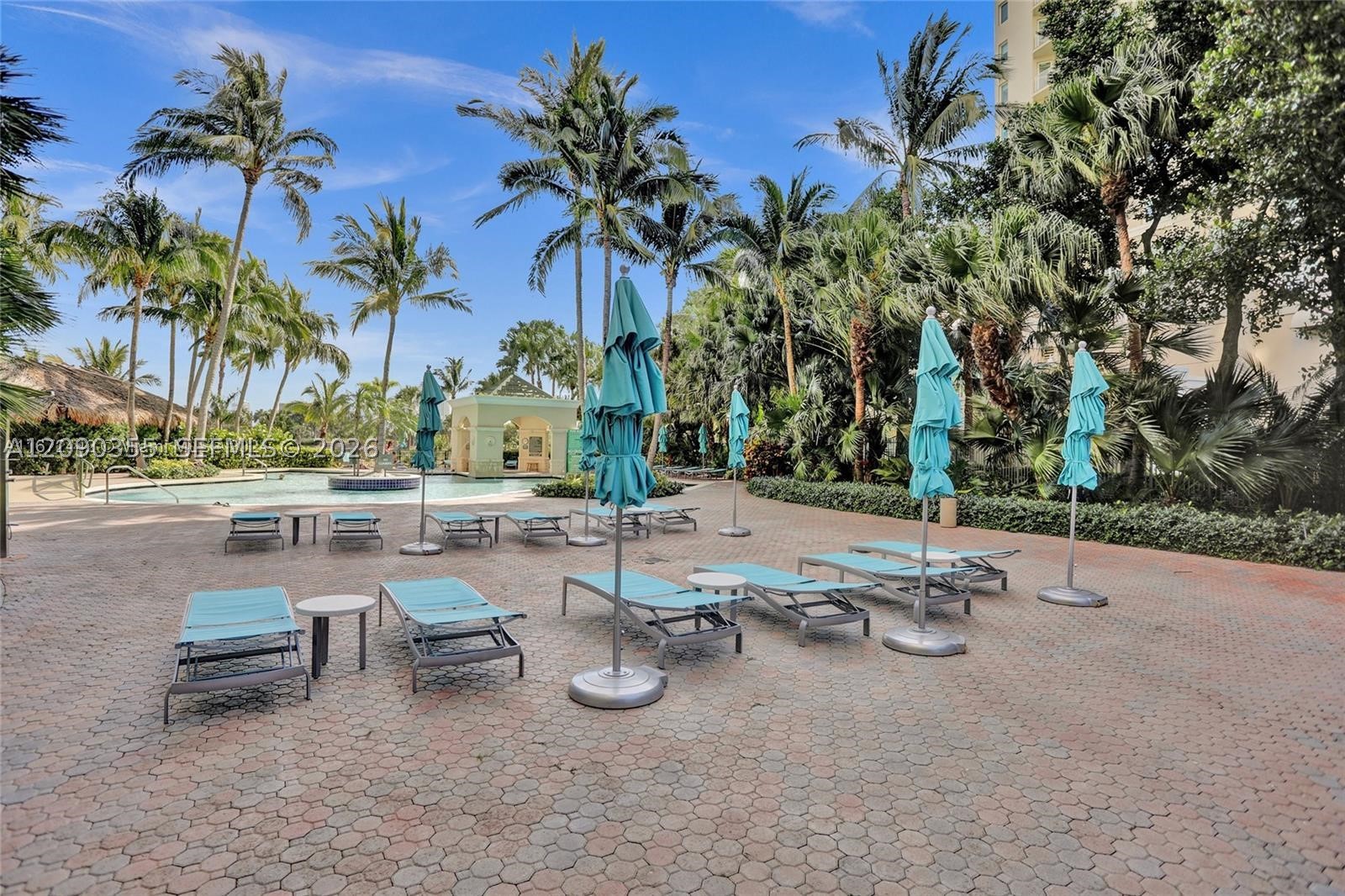 19501 W Country Club Dr #1006, Aventura FL 33180