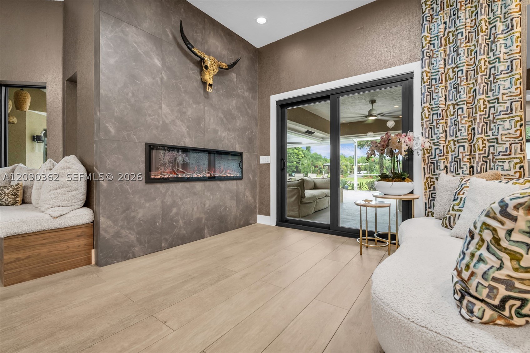 14800 April Dr, Loxahatchee FL 33470