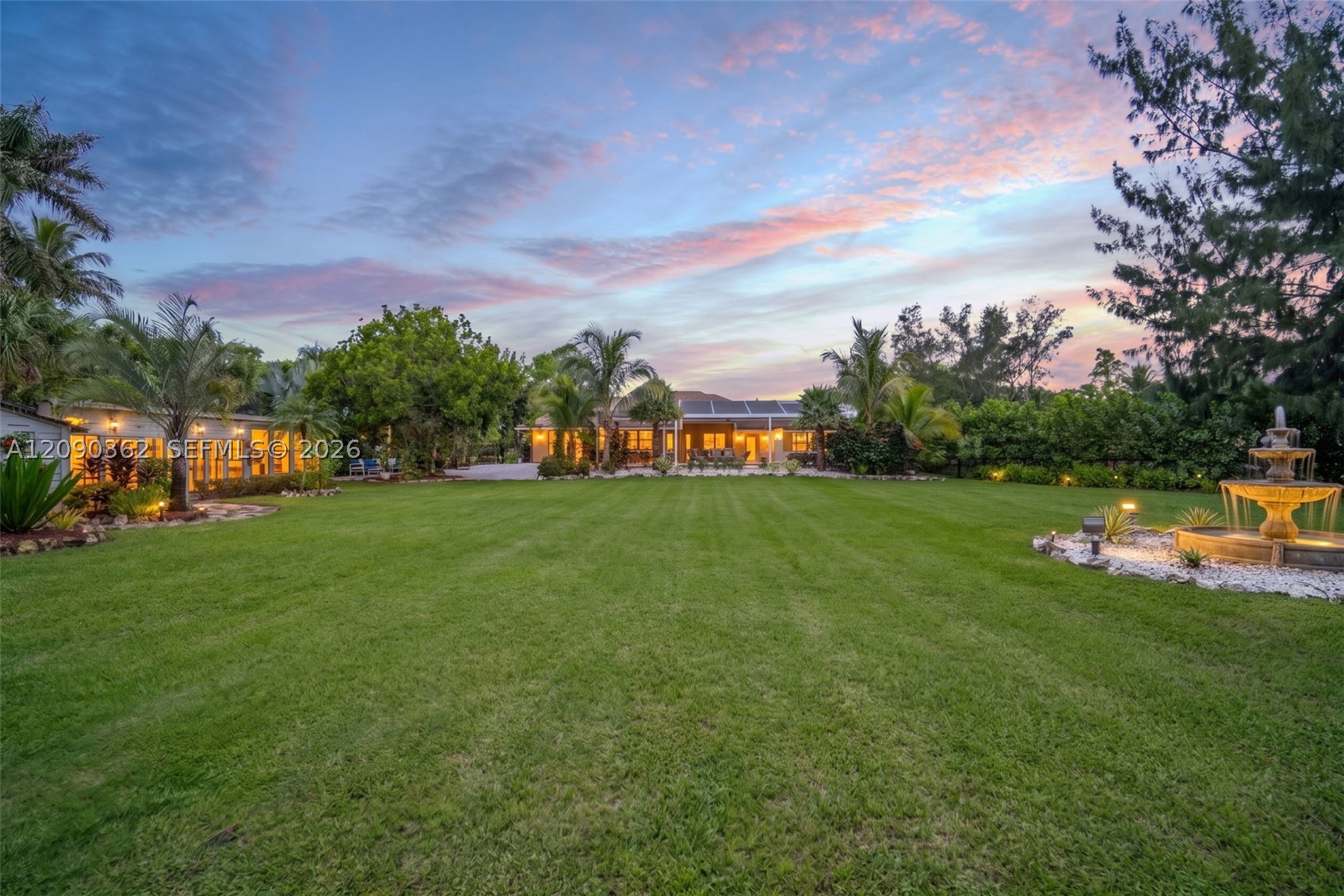 14800 April Dr, Loxahatchee FL 33470