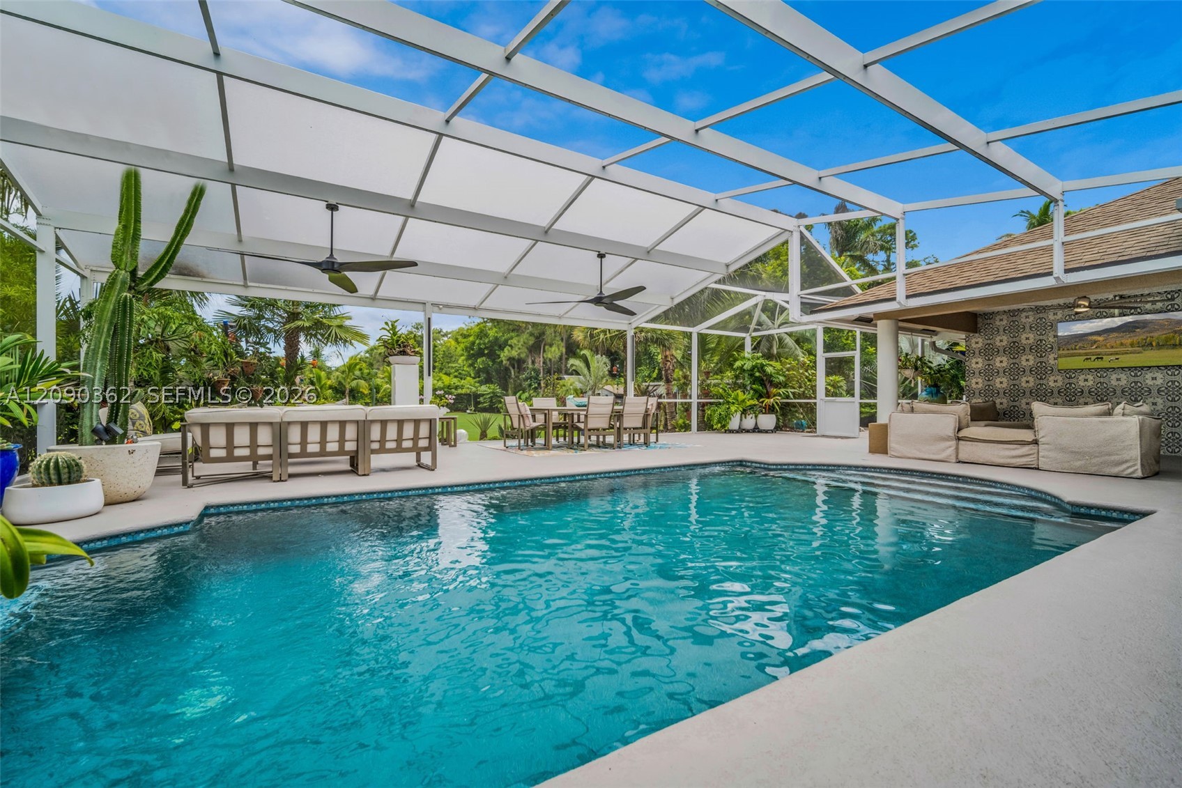 14800 April Dr, Loxahatchee FL 33470