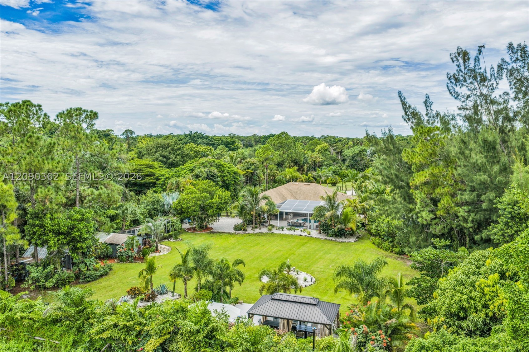 14800 April Dr, Loxahatchee FL 33470