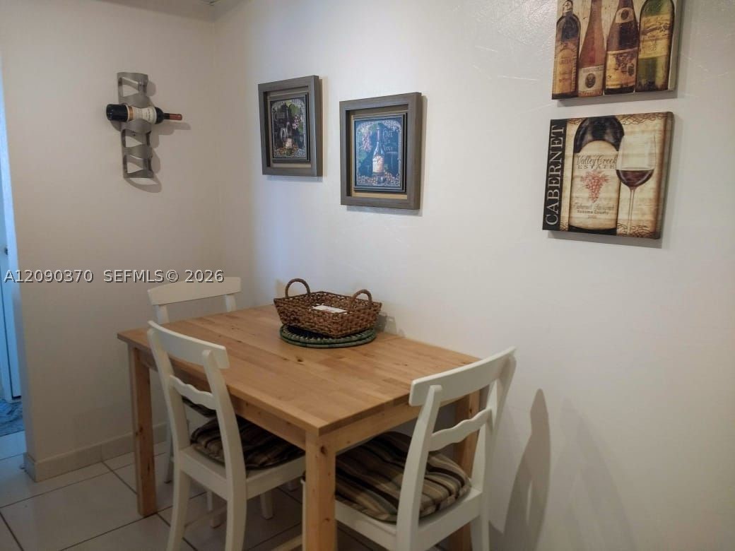 3701 N Country Club Dr #1706, Aventura FL 33180