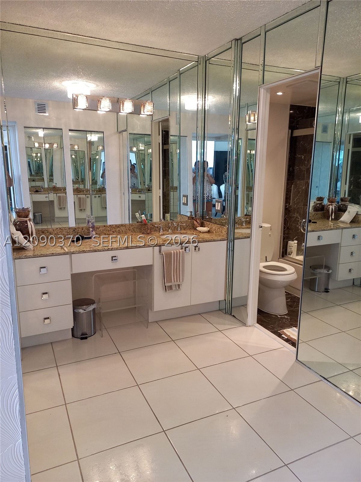 3701 N Country Club Dr #1706, Aventura FL 33180