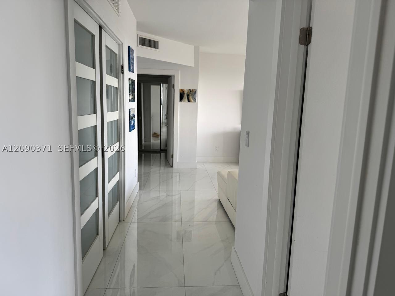 2000 Island Blvd #2808, Aventura FL 33160