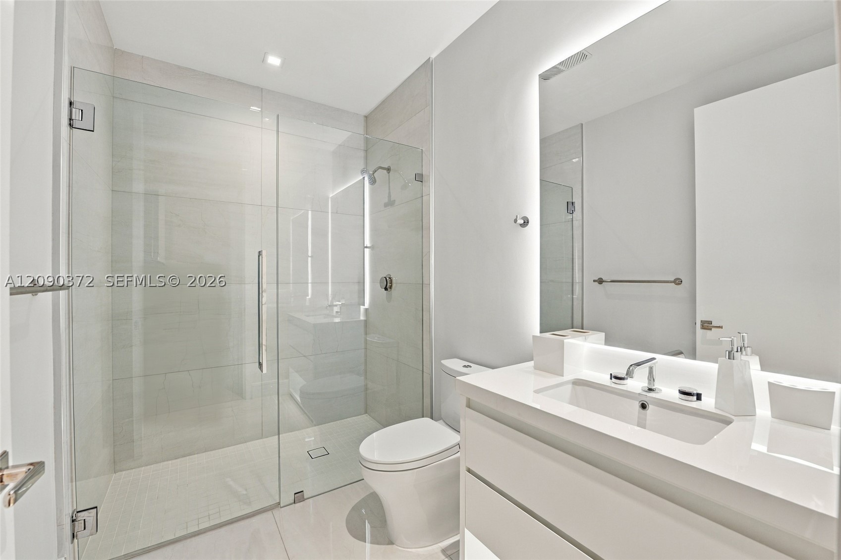 725 S Ocean Blvd #105, Boca Raton FL 33432