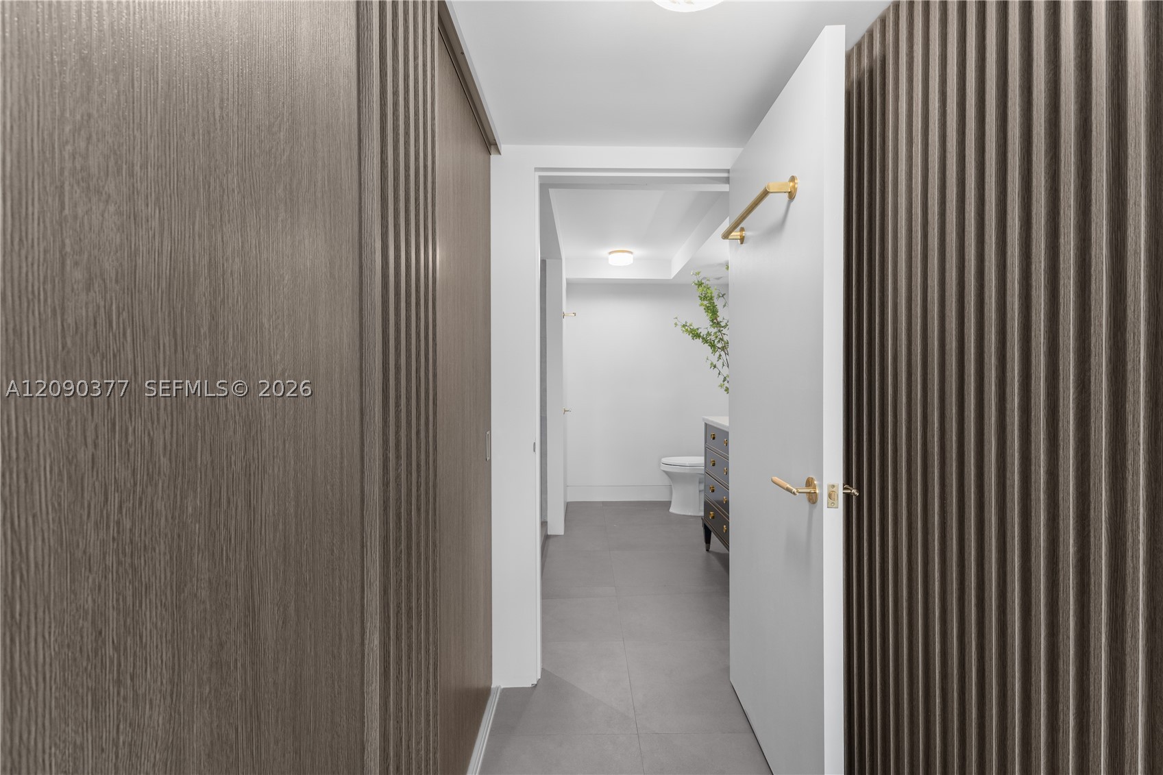 1800 Sunset Harbour Dr #2105, Miami Beach FL 33139