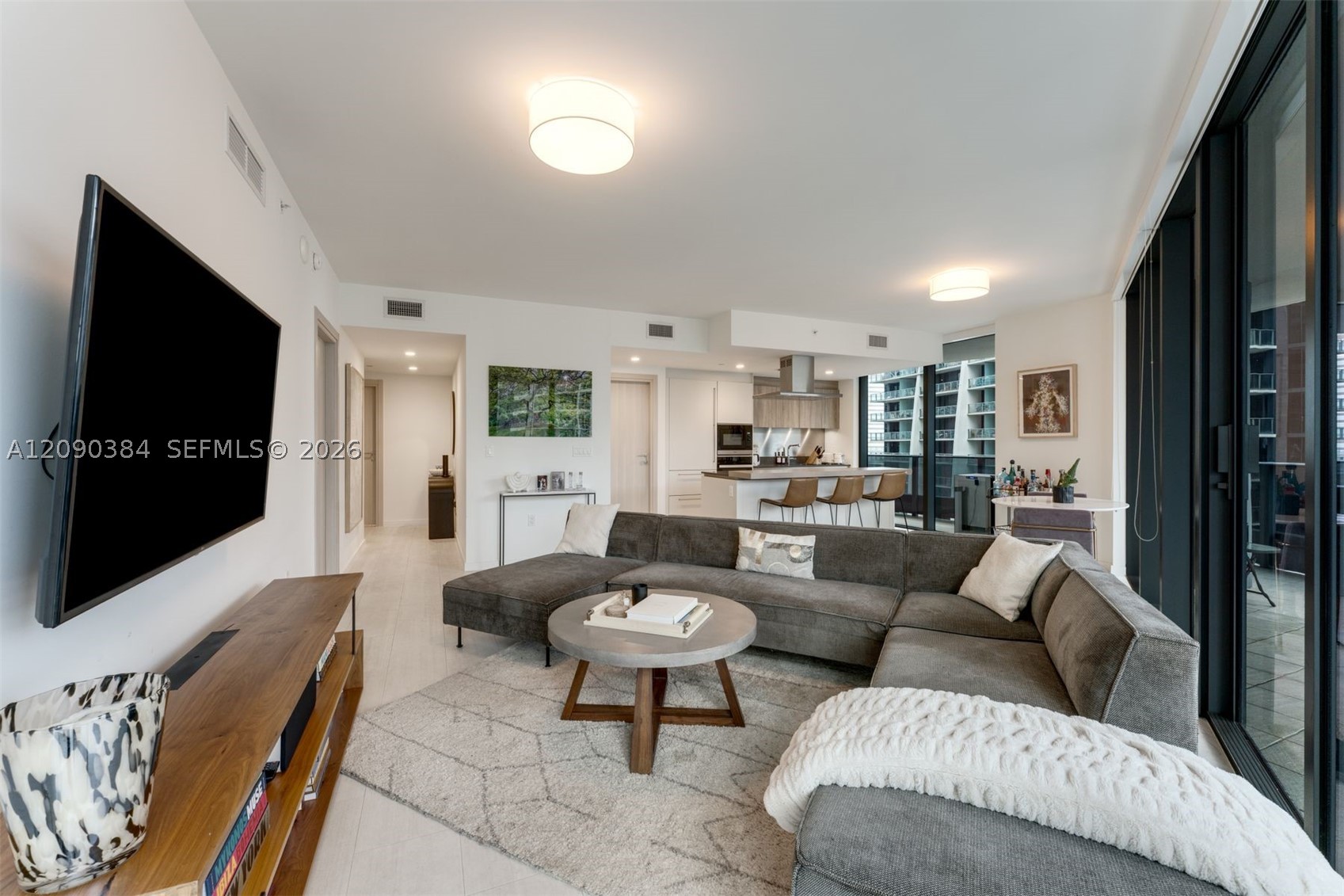 1000 Brickell Plz #2401, Miami FL 33131