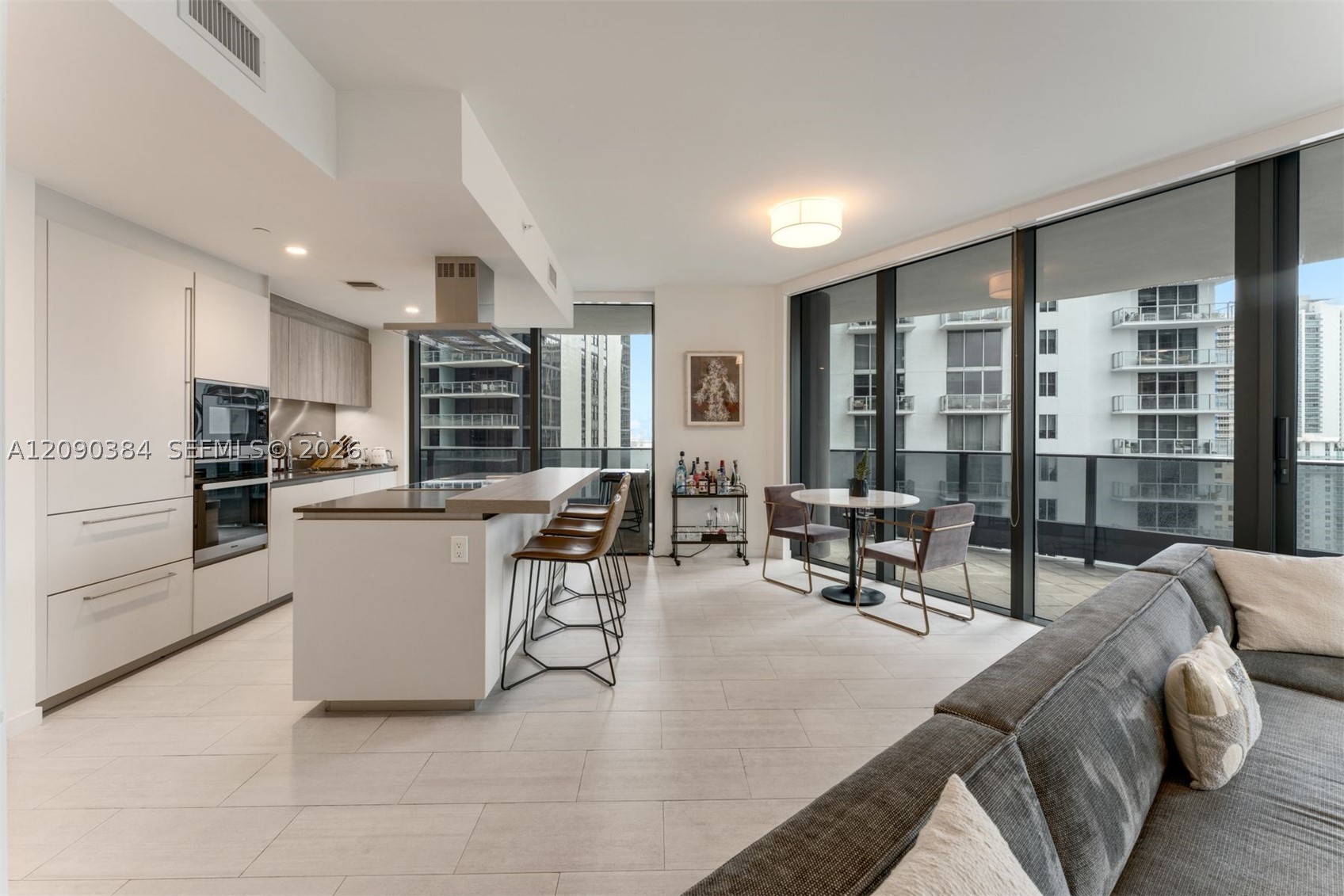 1000 Brickell Plz #2401, Miami FL 33131