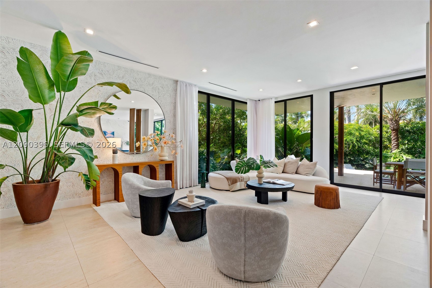 5701 N Bay Rd, Miami Beach FL 33140