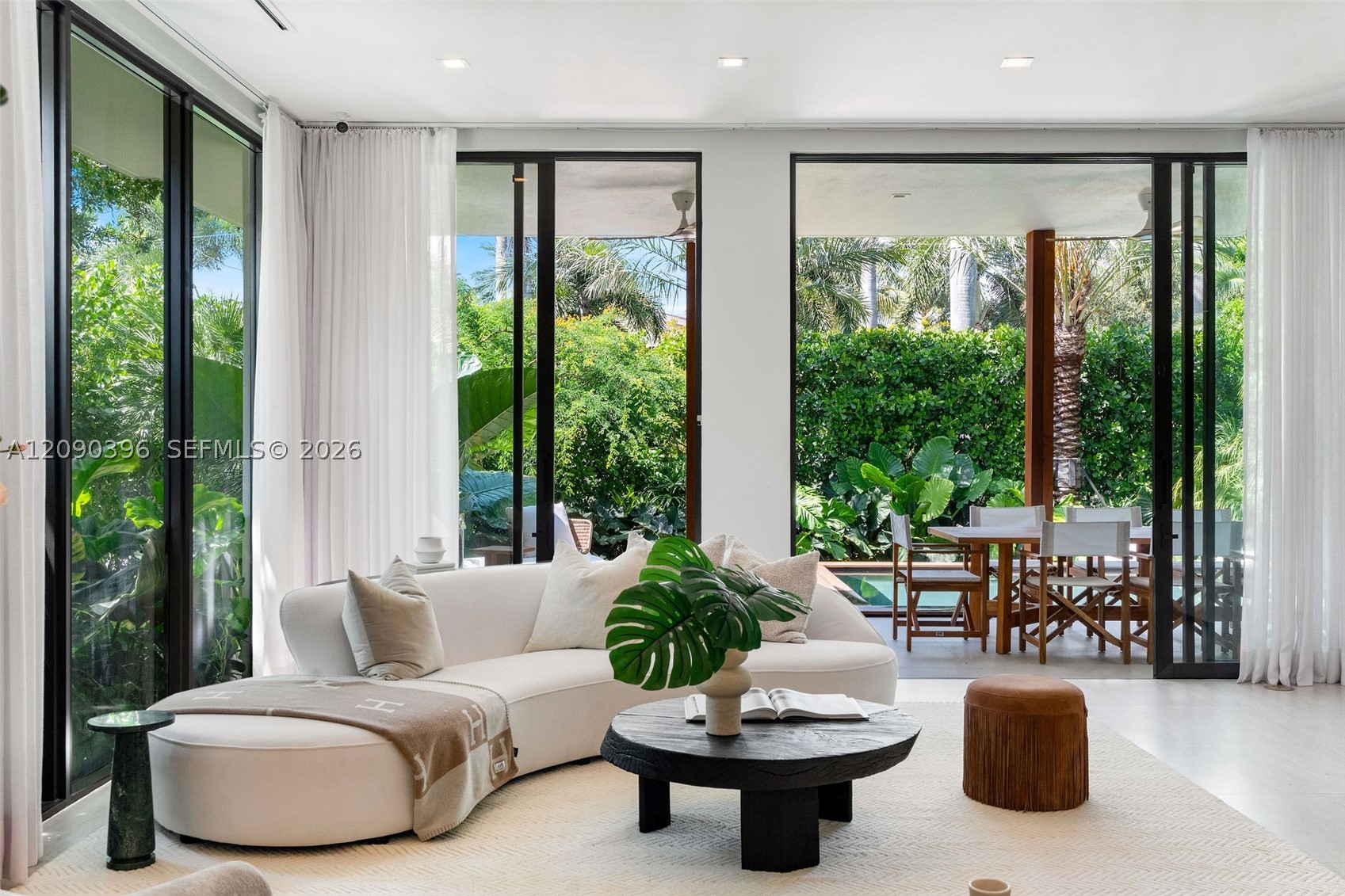 5701 N Bay Rd, Miami Beach FL 33140