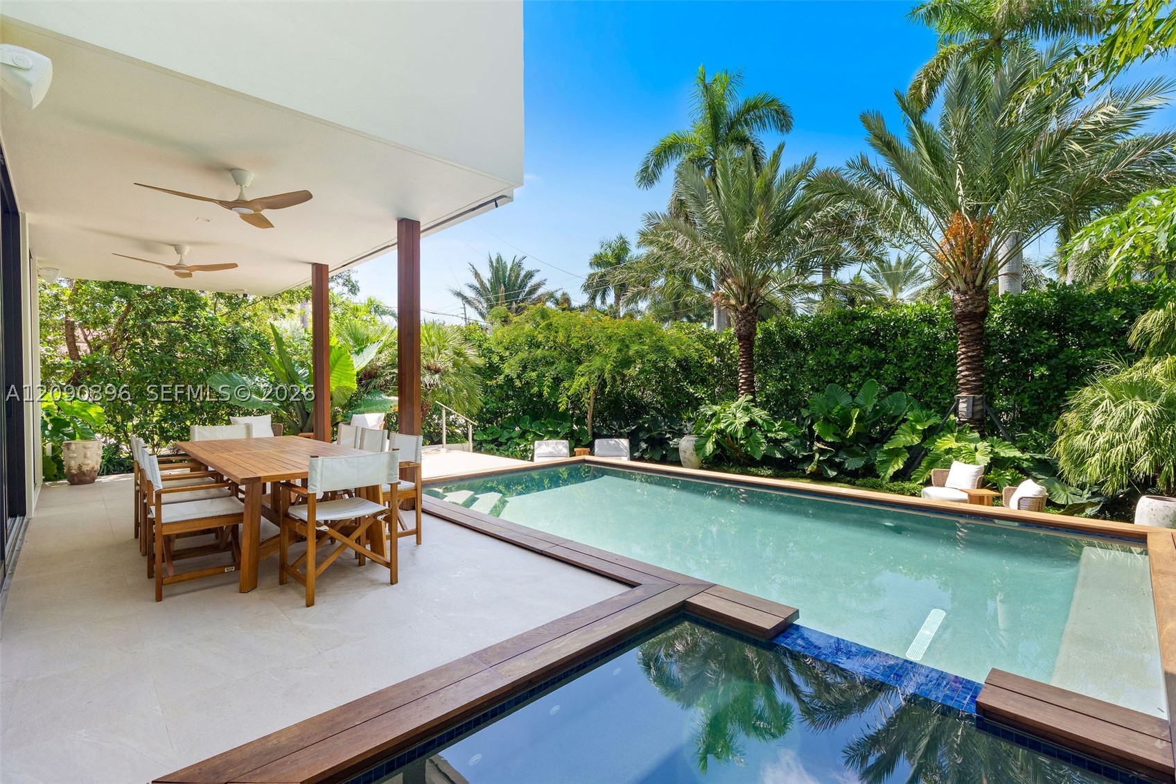 5701 N Bay Rd, Miami Beach FL 33140