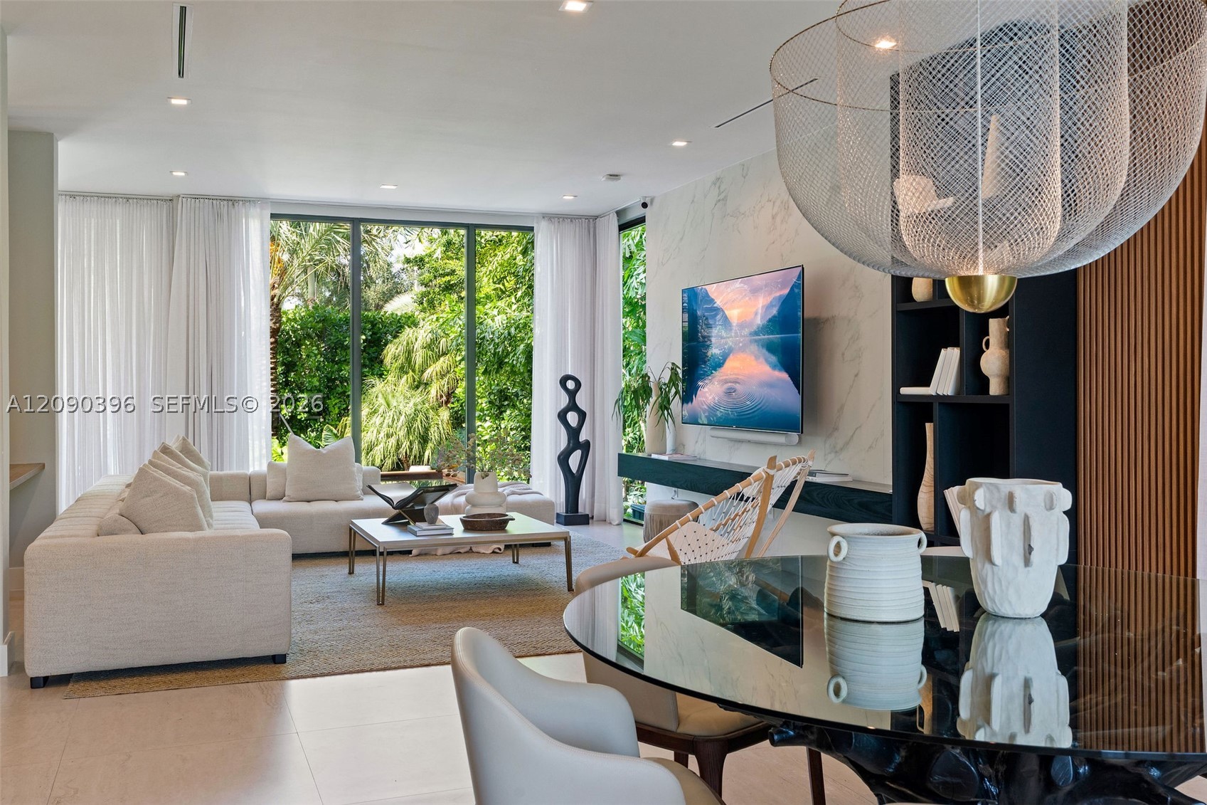 5701 N Bay Rd, Miami Beach FL 33140
