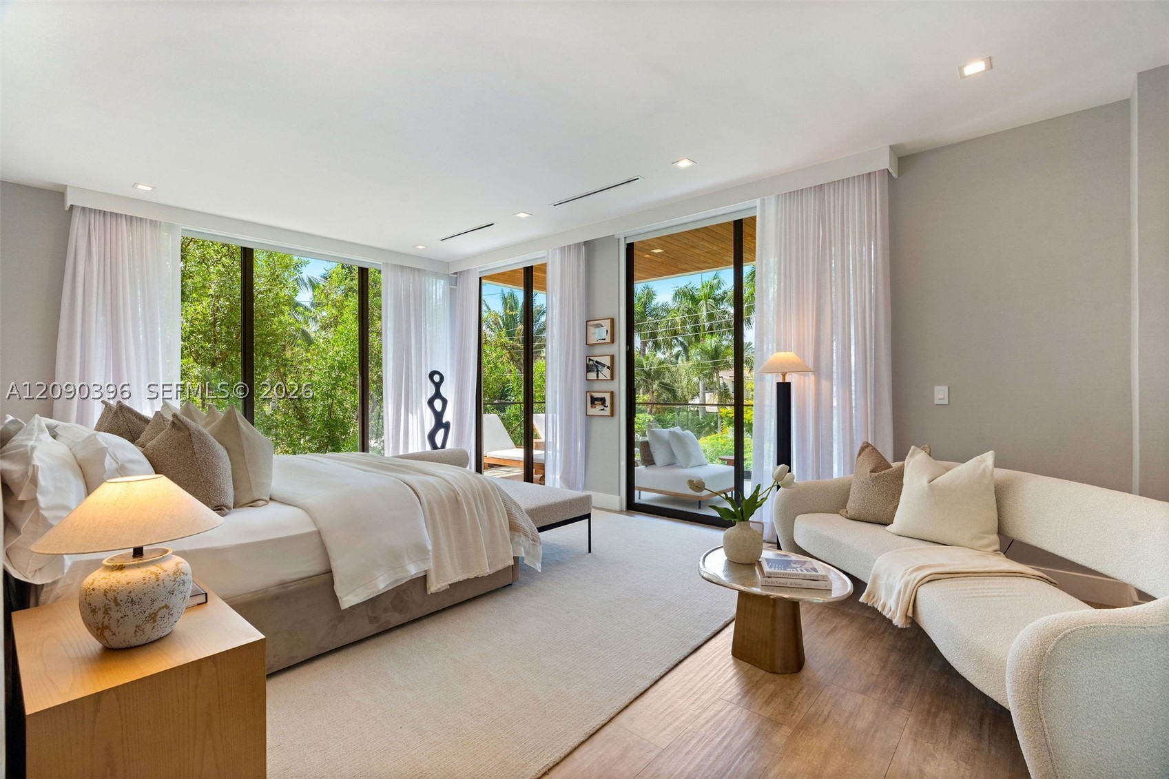 5701 N Bay Rd, Miami Beach FL 33140
