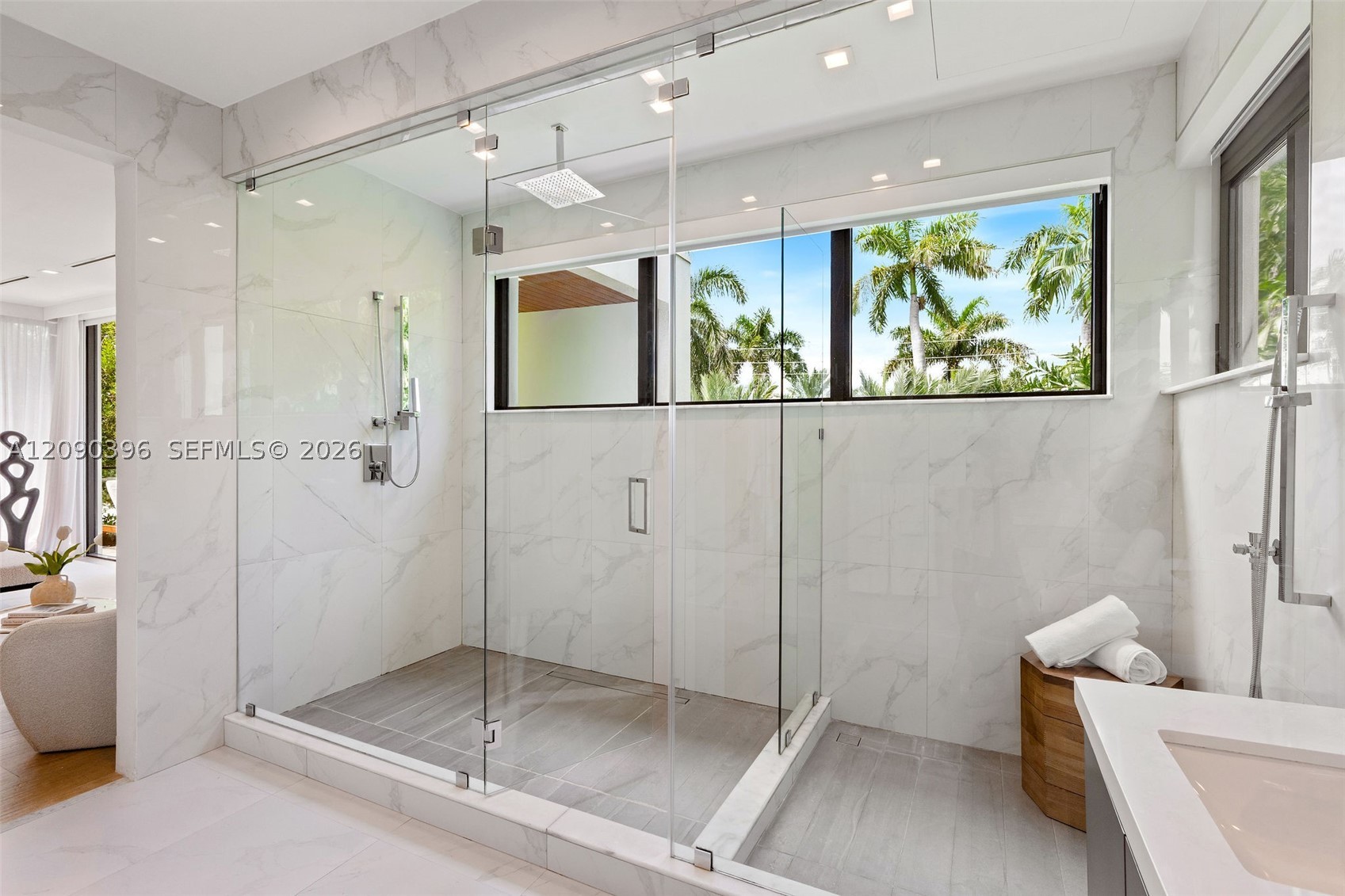 5701 N Bay Rd, Miami Beach FL 33140