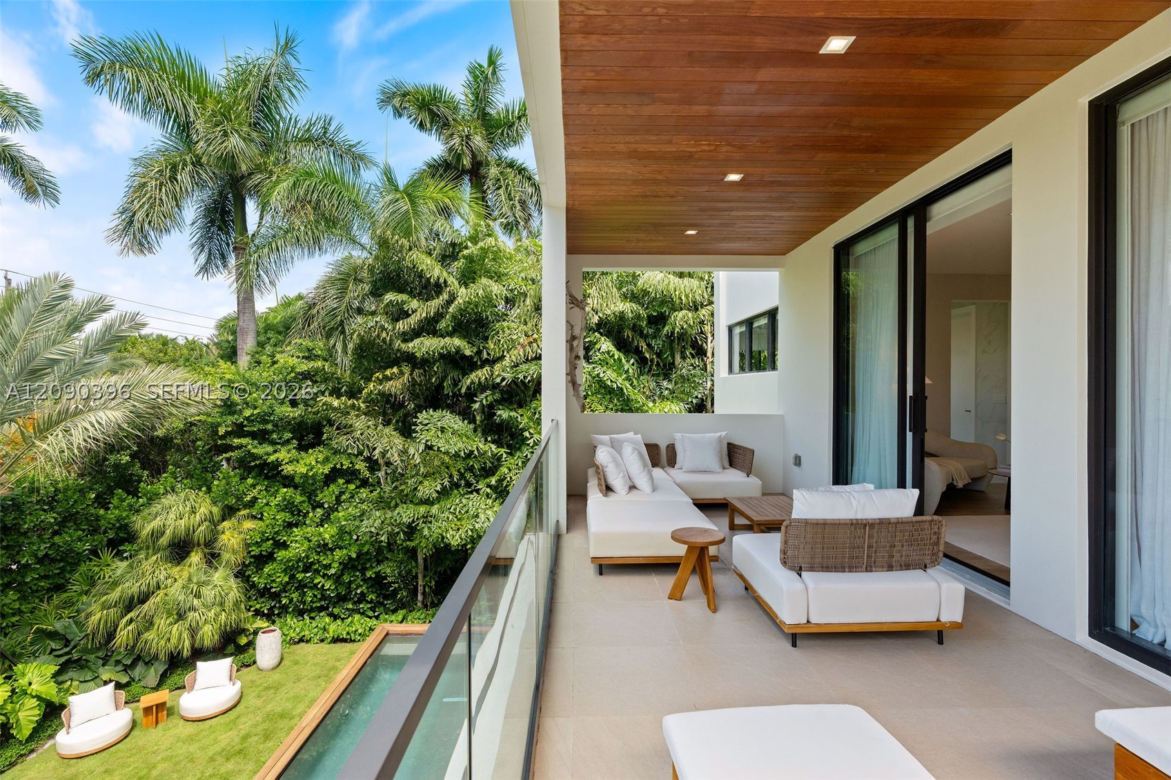 5701 N Bay Rd, Miami Beach FL 33140