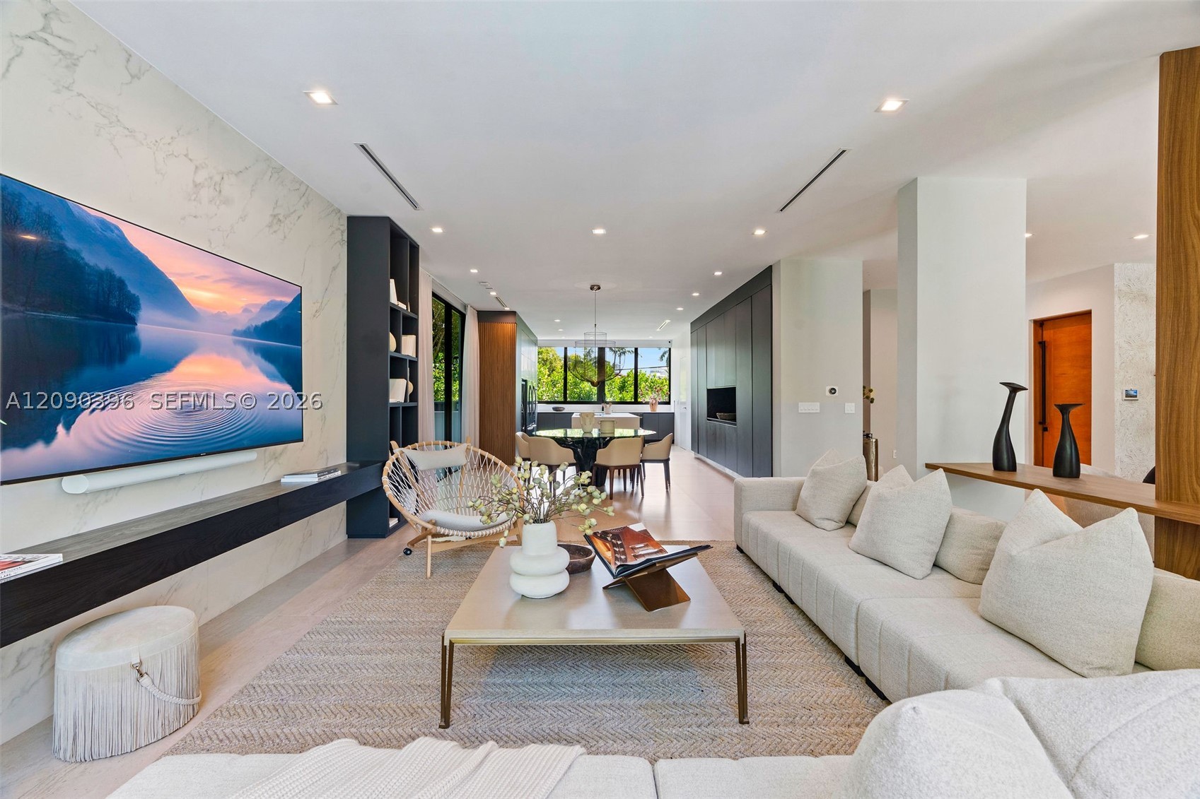 5701 N Bay Rd, Miami Beach FL 33140