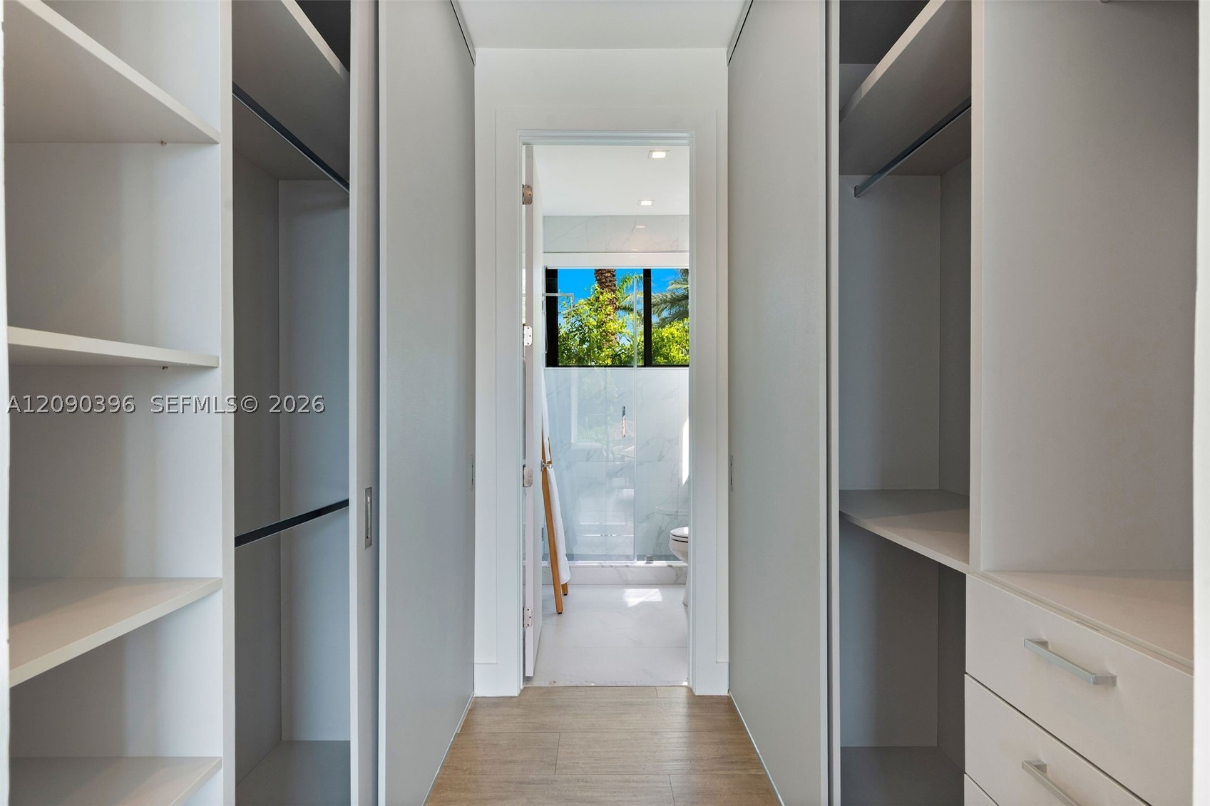 5701 N Bay Rd, Miami Beach FL 33140
