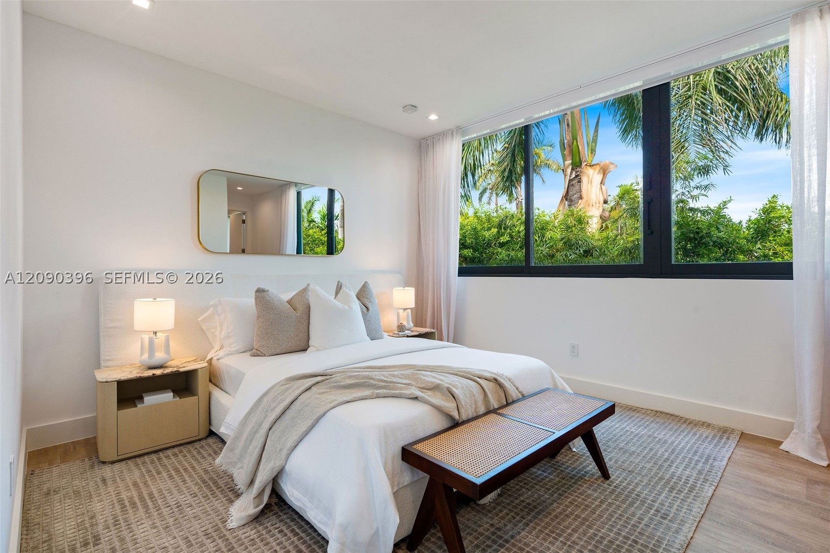 5701 N Bay Rd, Miami Beach FL 33140