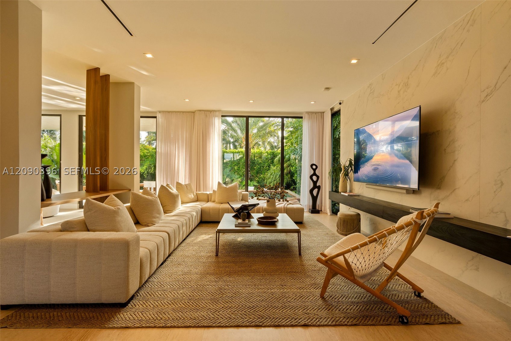 5701 N Bay Rd, Miami Beach FL 33140