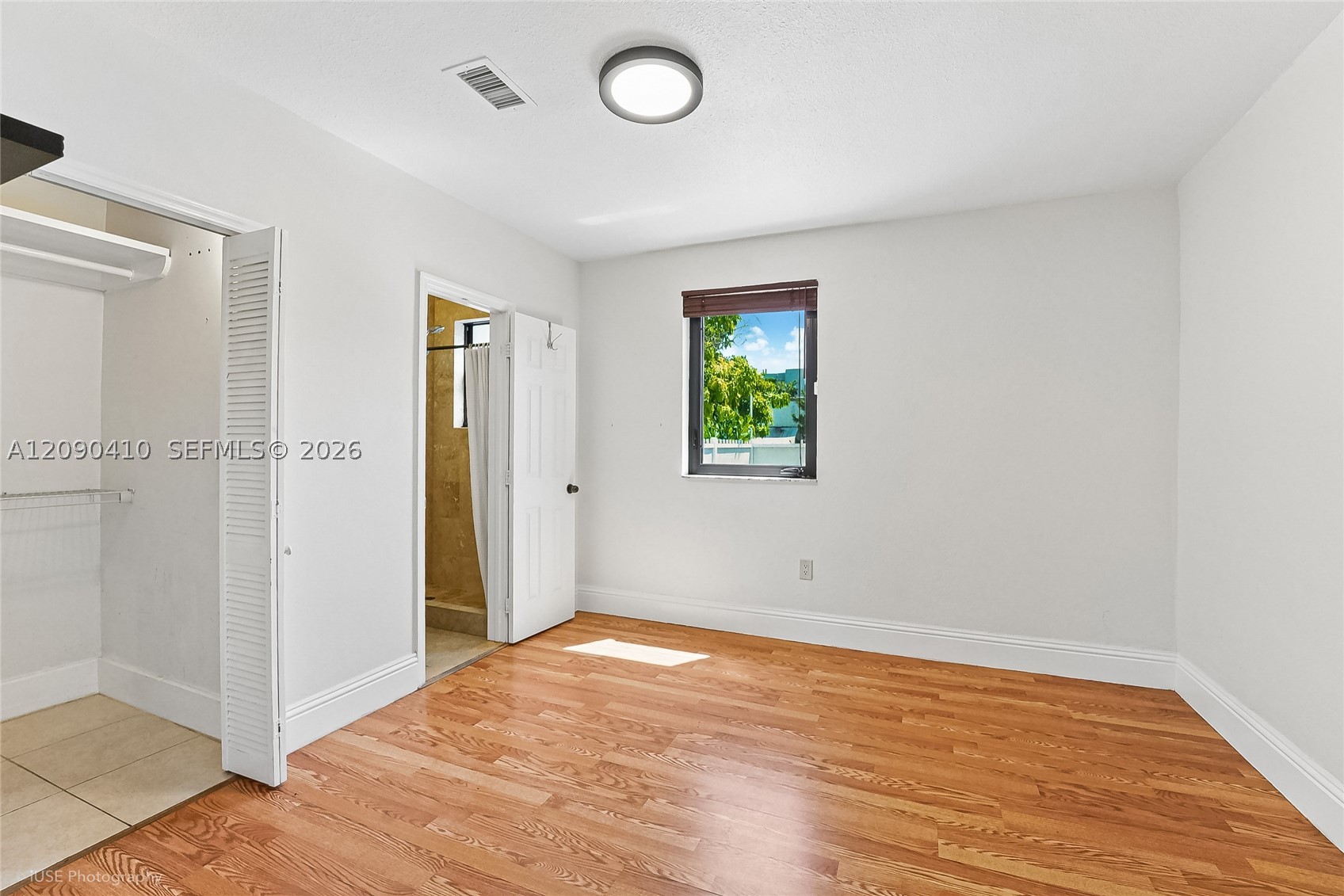 944 SW 10th Ave, Miami FL 33130